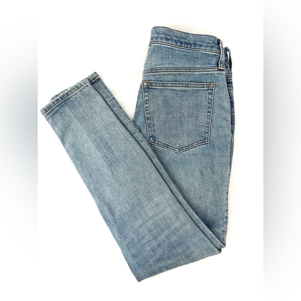 J. CREW 9” toothpick jeans in a light wash. Great condition!